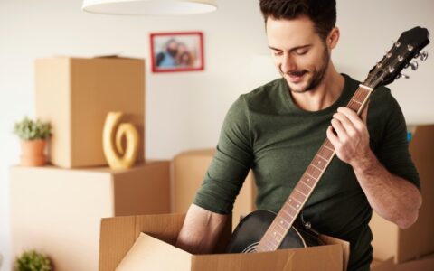 Devi spedire i tuoi strumenti musicali? Al trasporto ci pensiamo noi!